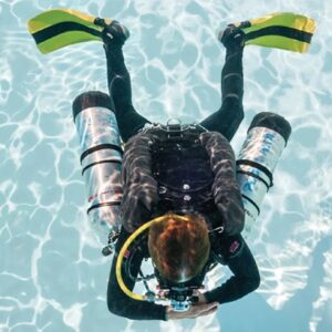 Sidemount Rec diver