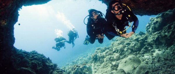 Cavern Diver