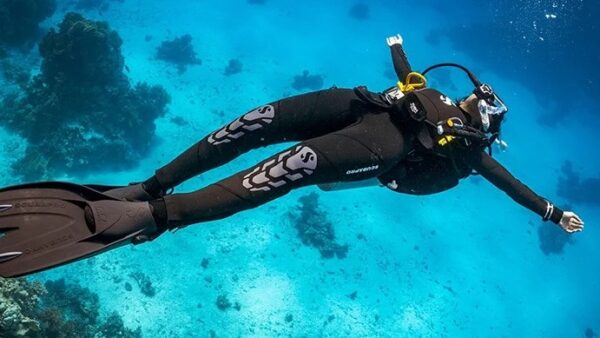Master scuba diver